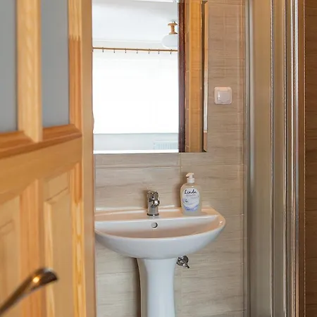 Family Homes - Eda *