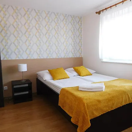 Kwatera prywatna Family Homes - Eda