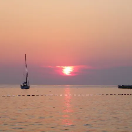 Family Homes - Eda Kwatera prywatna *